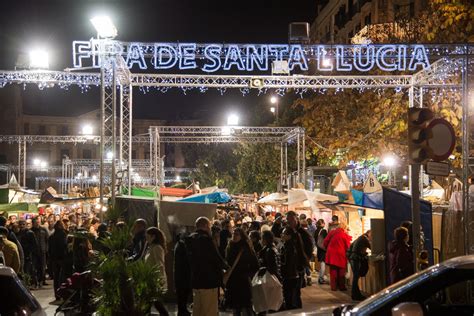 santa llúcia barcelona|Fira de Santa Llúcia 2024: Barcelona Christmas Market